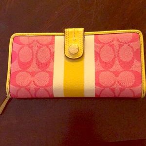 Coach wallet